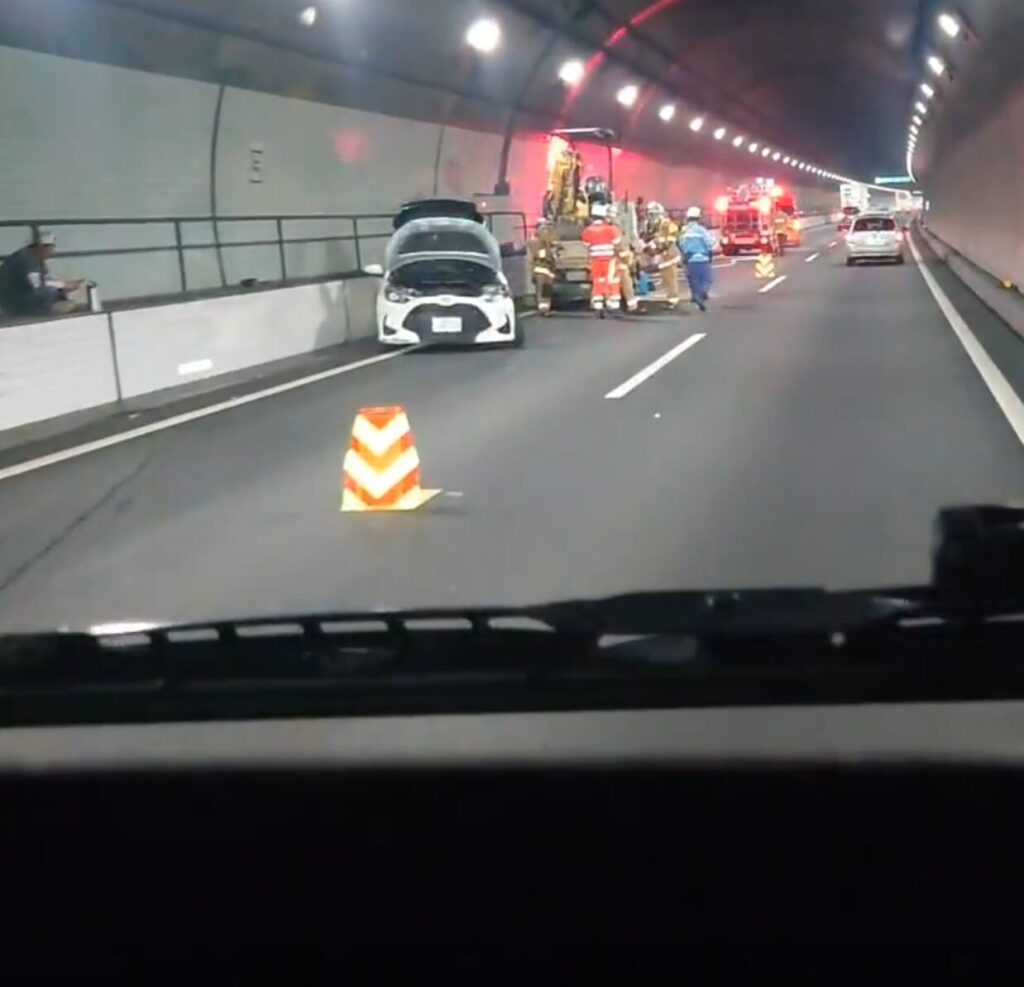 圏央道八王子城跡トンネル事故