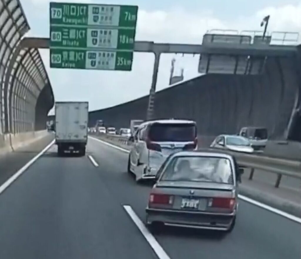 戸田東IC事故