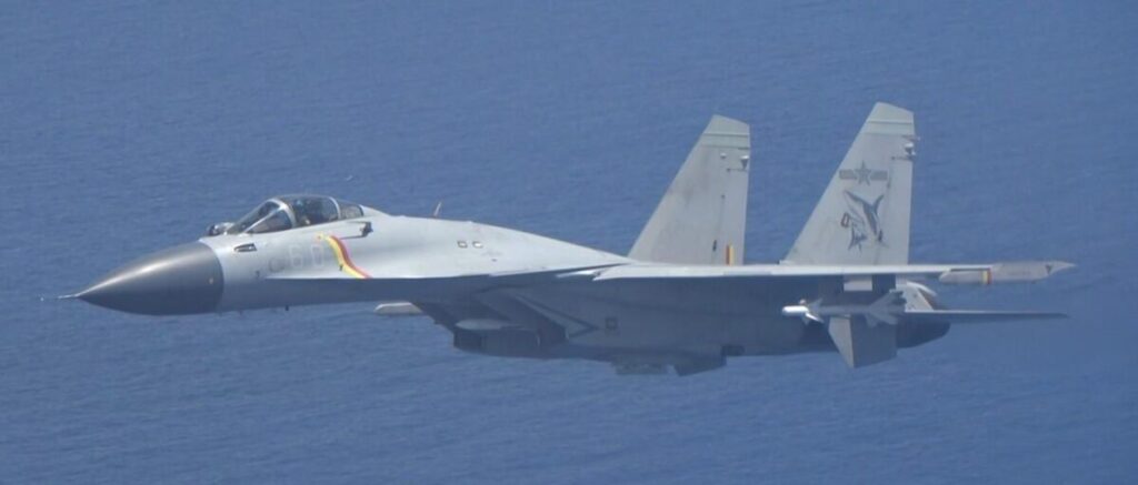 J-15|レーダー照射を行った中国海軍の艦載機