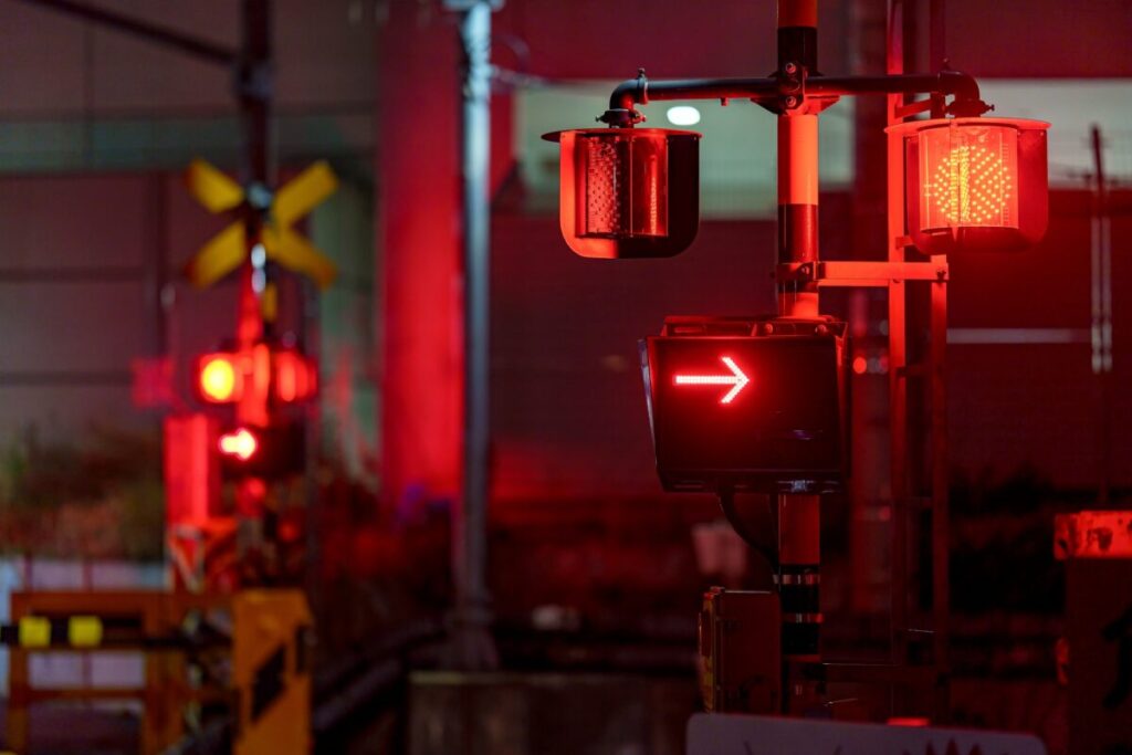 名鉄名古屋本線 宇頭駅〜新安城駅付近人身事故