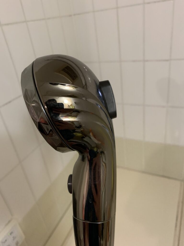 アラミック切替ボタン